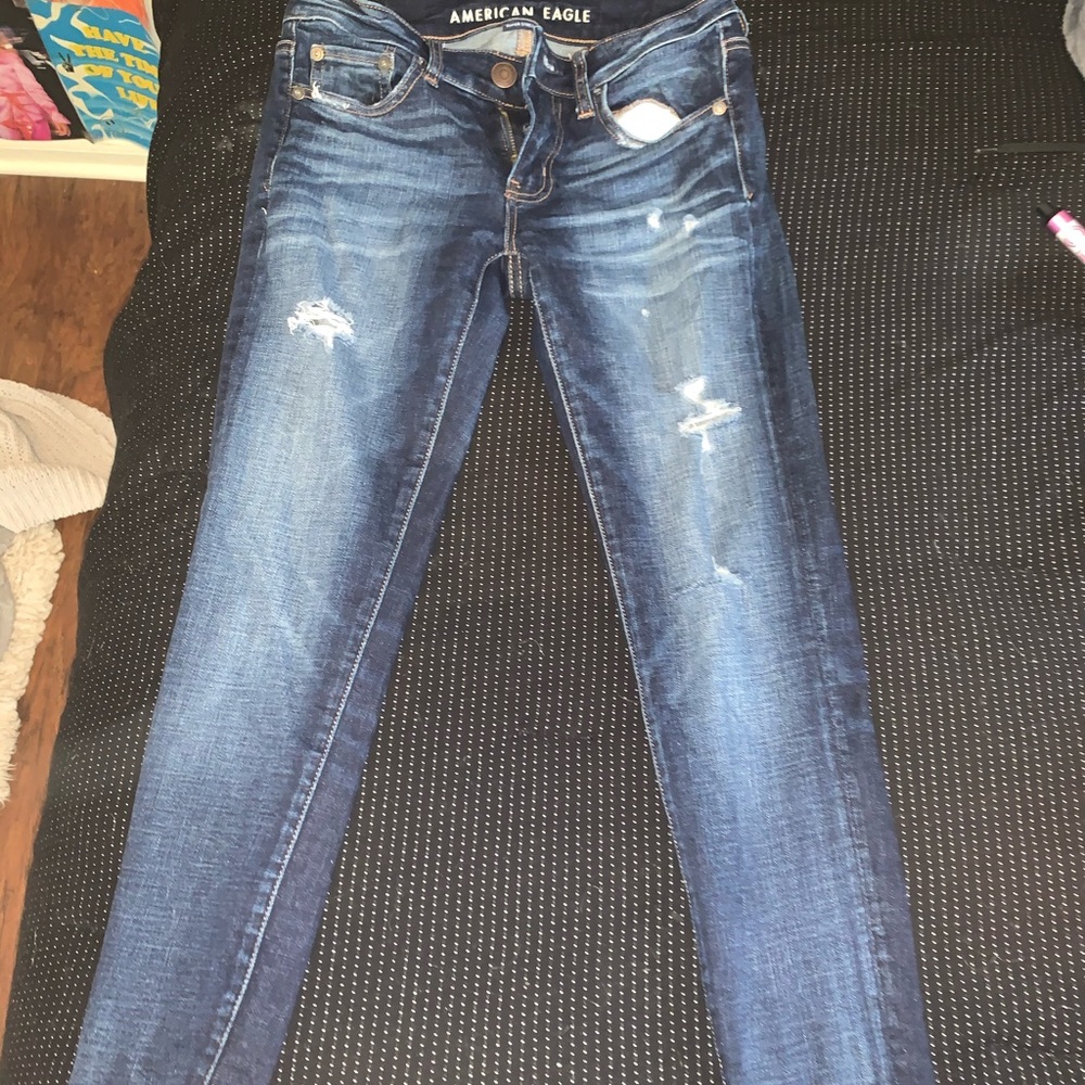 American eagle ripped jeans.